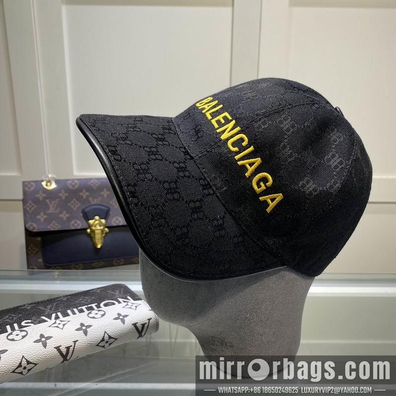 Gucci X Balenciaga 032416