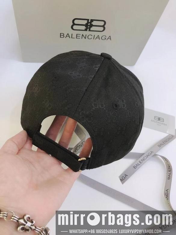 Gucci X Balenciaga 032407