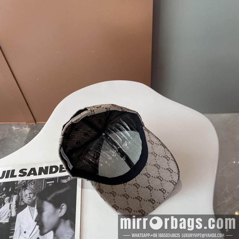 Gucci X Balenciaga 032410
