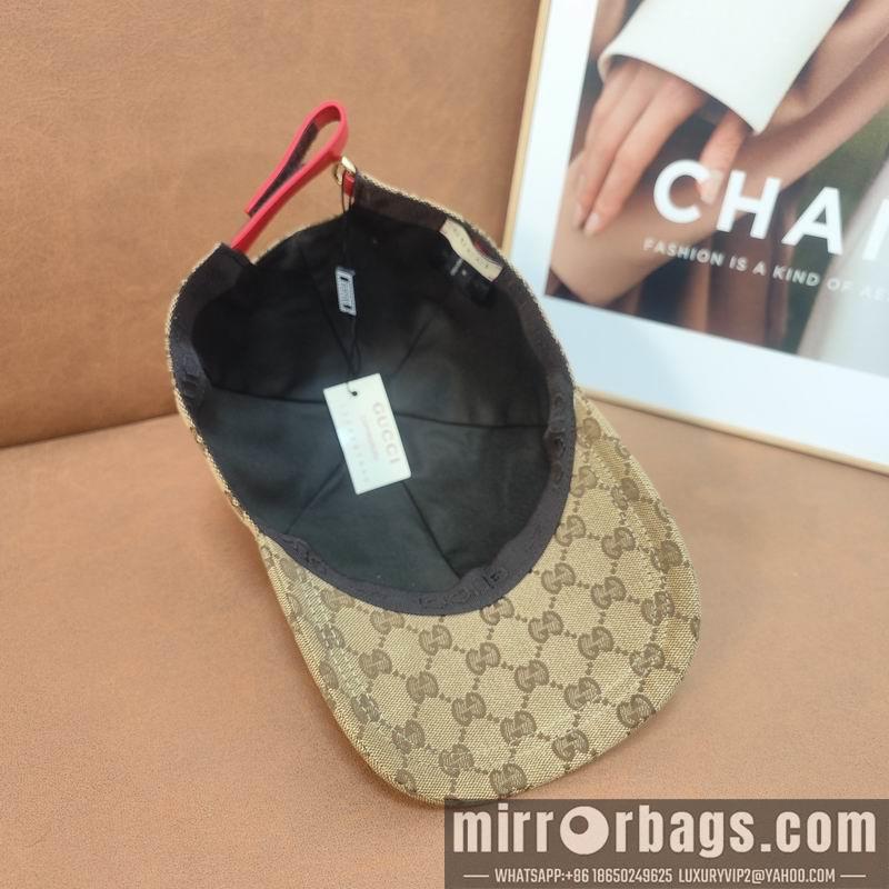 Gucci X The North Face Hat dx03