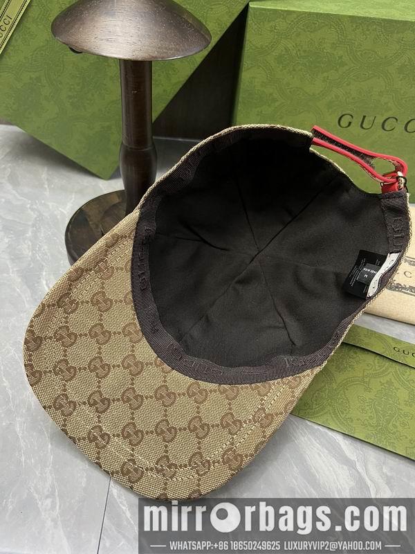 Gucci X The North Face Hat dx04