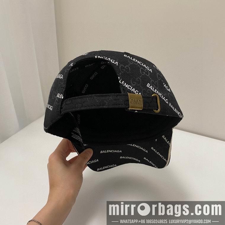 Gucci X Balenciaga 032402