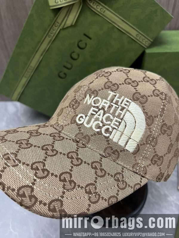 Gucci X The North Face Hat dx04
