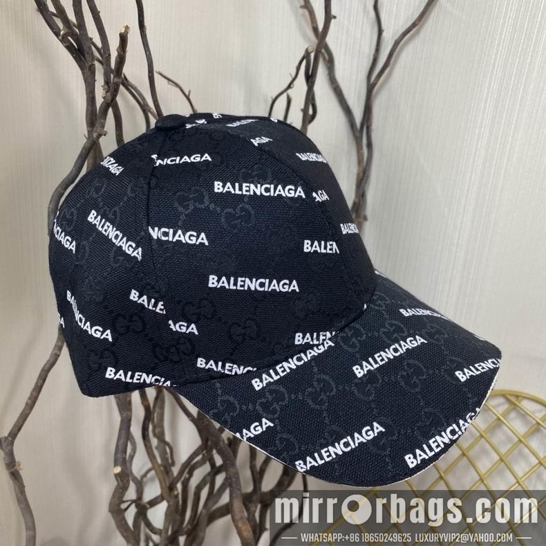 Gucci X Balenciaga 032401
