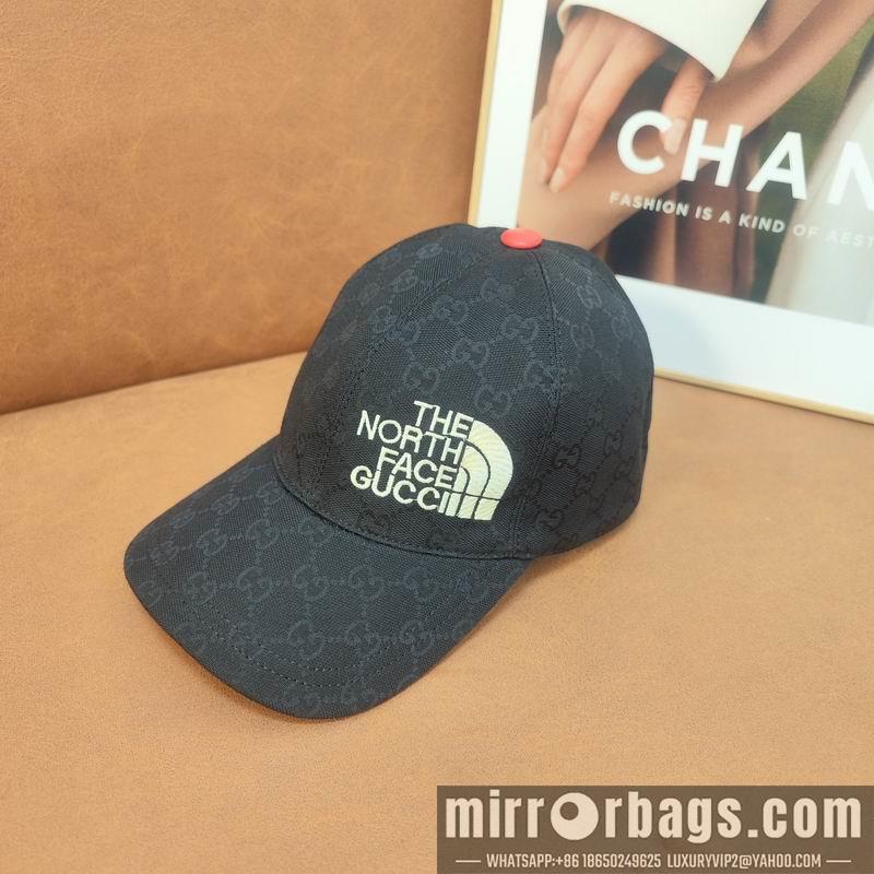 Gucci X The North Face Hat dx03