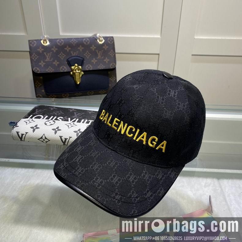 Gucci X Balenciaga 032416