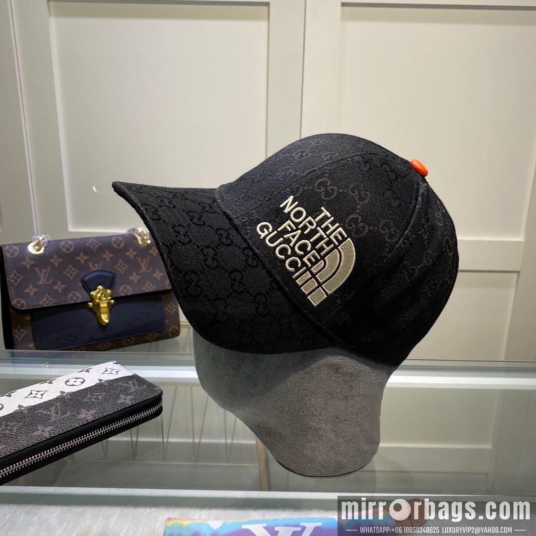 Gucci X The North Face Hat dx05