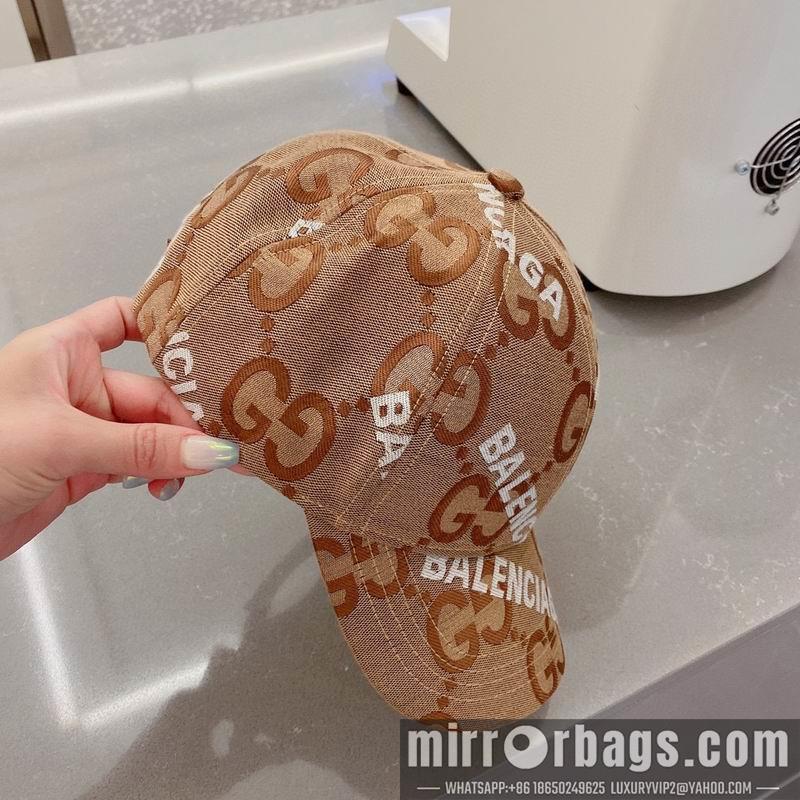 Gucci X Balenciaga w032403