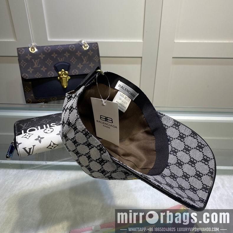 Gucci X Balenciaga 032416