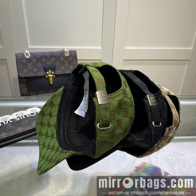 Gucci X Balenciaga 032414