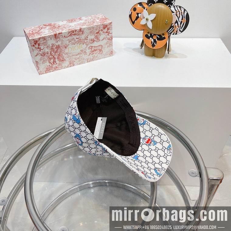 Gucci X Disney 032404