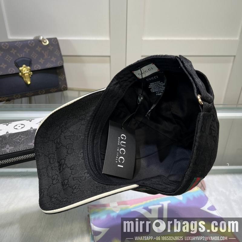 Gucci X Place Hat 032601