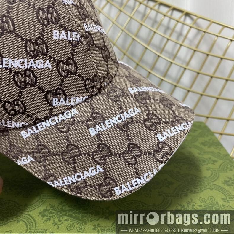 Gucci X Balenciaga 032401