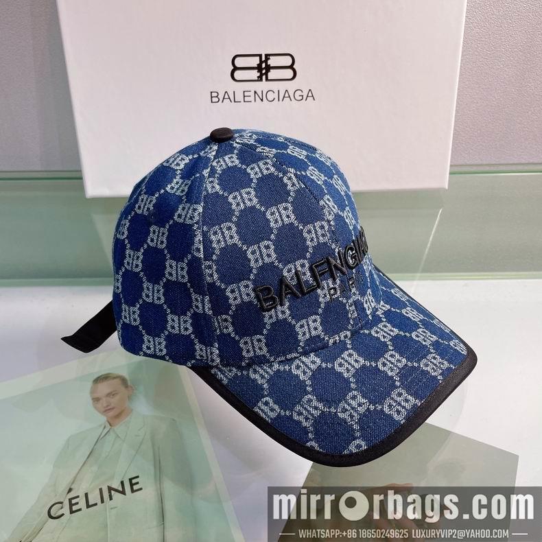Gucci X Balenciaga 032413