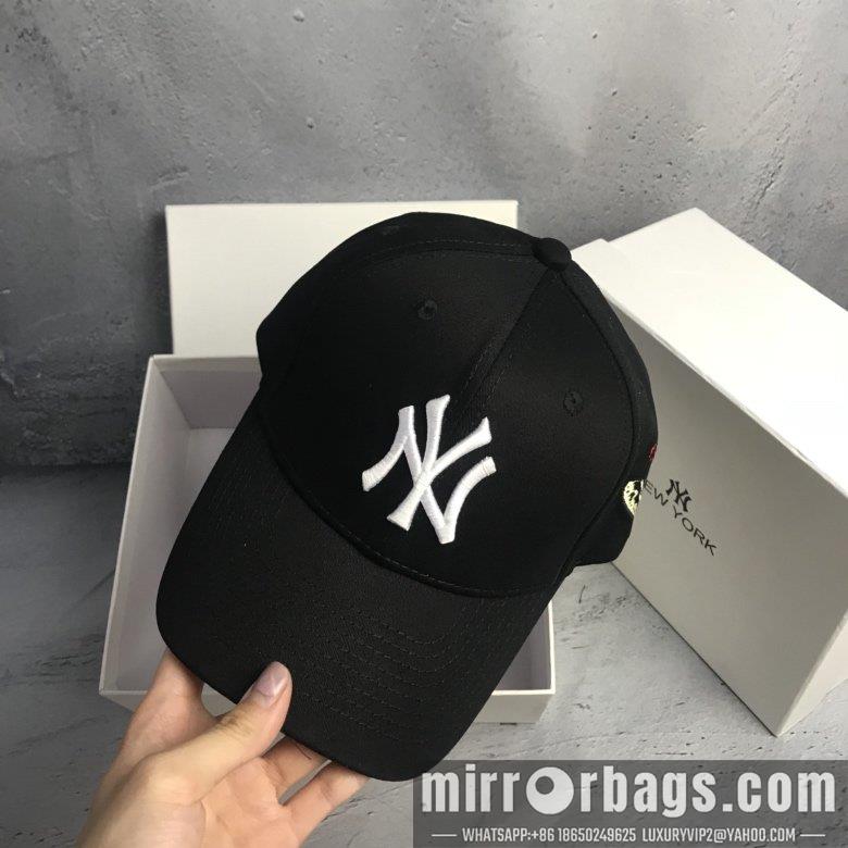 Gucci X NY Hat 032421