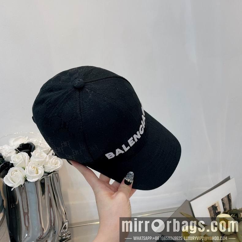 Gucci X Balenciaga 032419