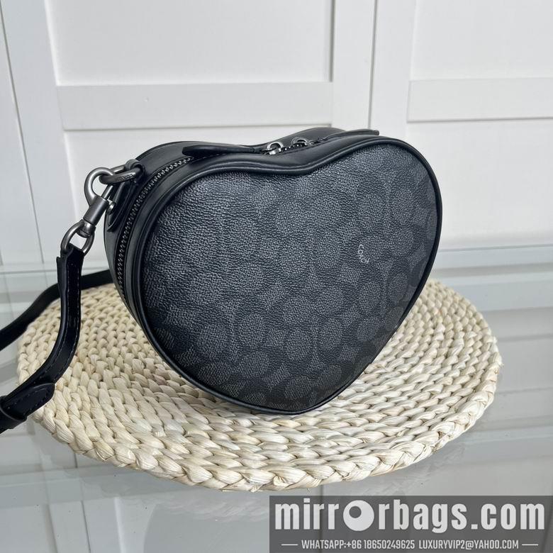 Coach Bags CQ767 19X16.5X5.5cm AZ