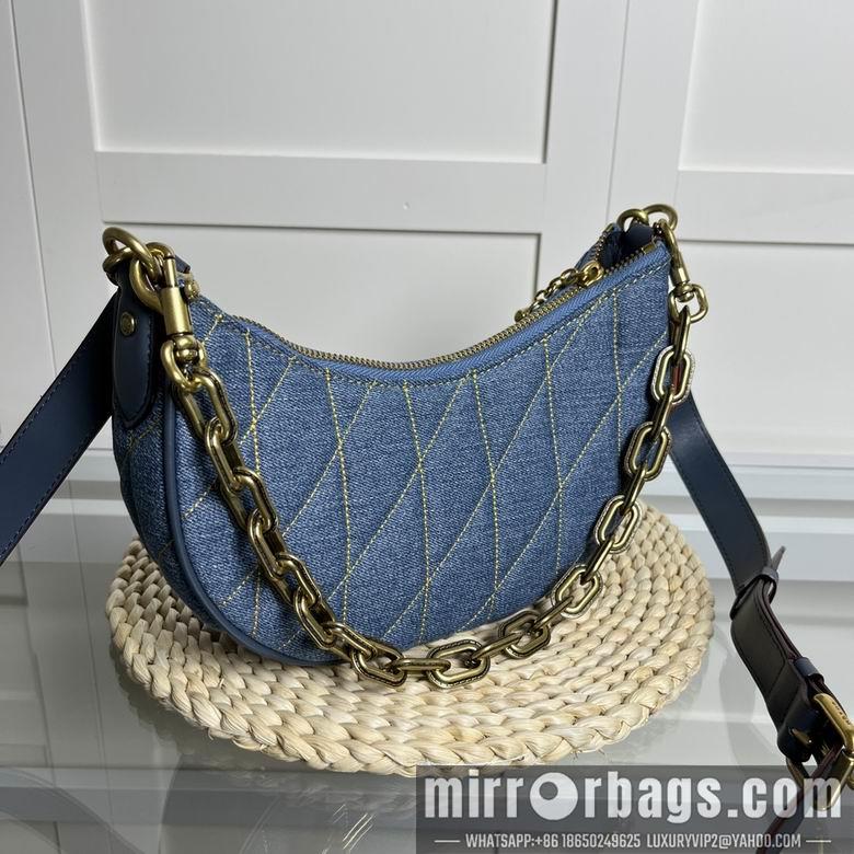 Coach Bags CR679 23.5X16X6.5cm JH