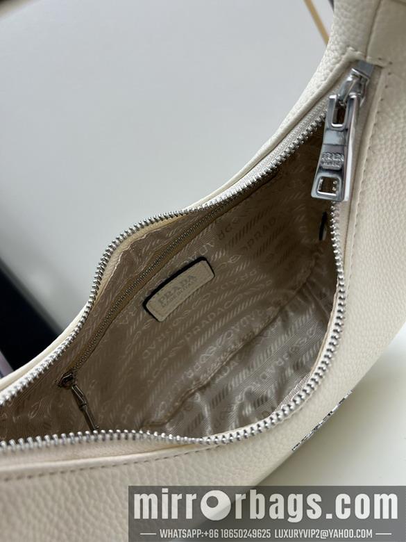 Prada Bags Prada 1BA108 24x13x7cm jj4