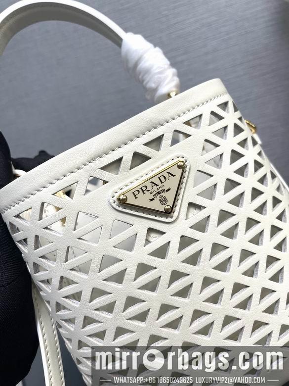 Prada Bags 1BA217 18X17X10.5cm