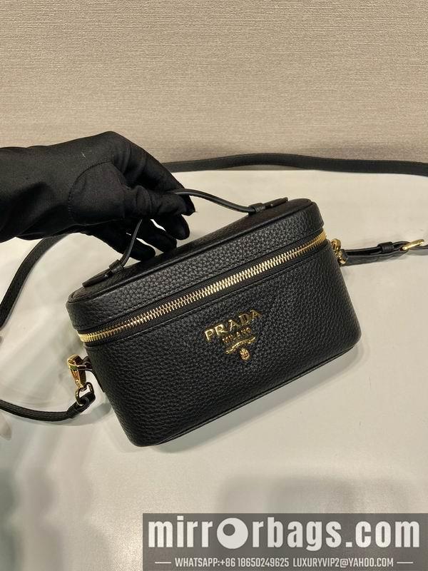 Prada Bags Prada 1BH202 18x11.5x7.5cm AP
