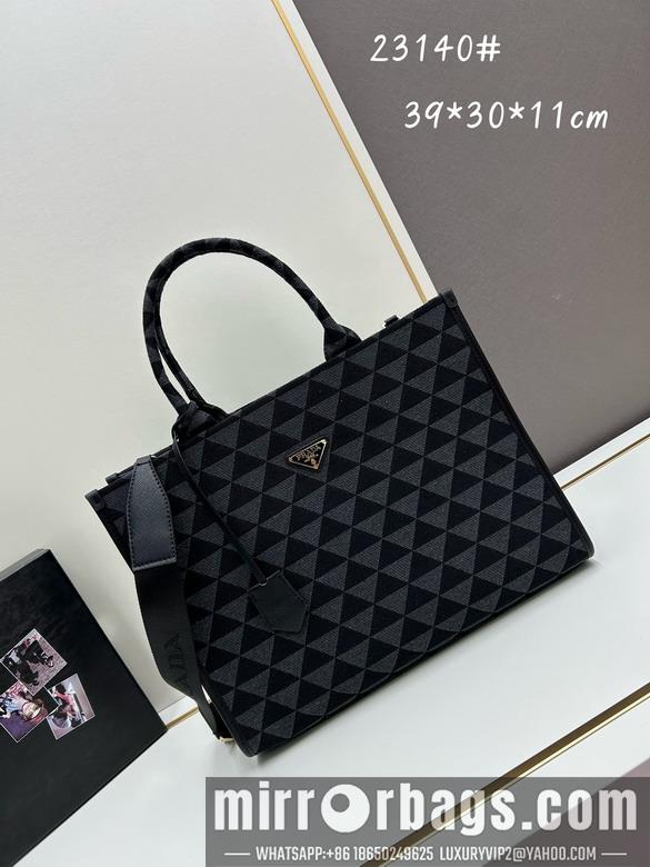 Prada Bags Prada 23140 39x30x11cm jj