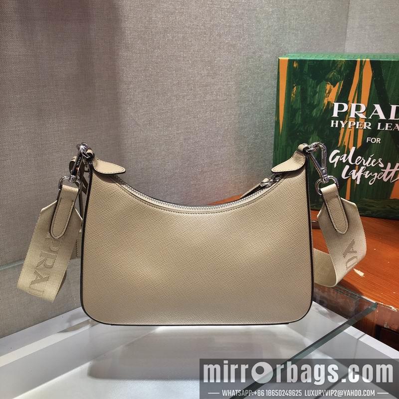 Prada Bags Re-Edition Duchesse AP1NE515 23x13x5cm
