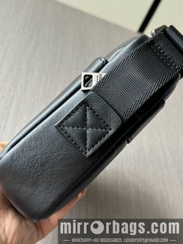 Prada Bags 336A 24.5X16.5X5.6cm WP