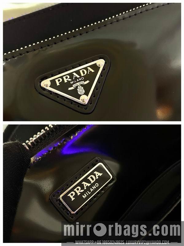 Prada Bags Nylon 2VH130 22x14x3.5cm ap