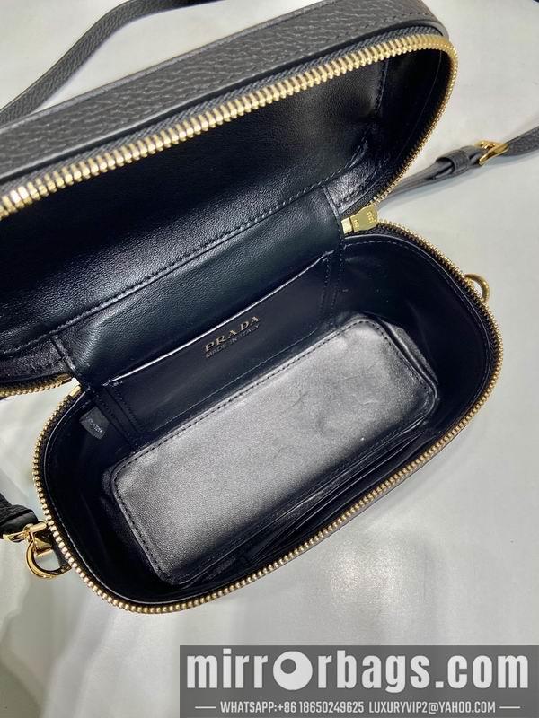 Prada Bags Prada 1BH202 18x11.5x7.5cm AP