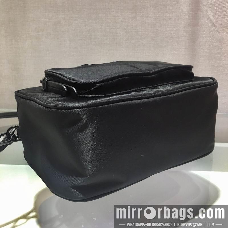 Prada Bags 1BZ017 20x15x5cm ap 04