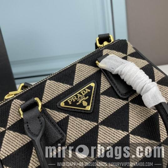 Prada Bags Parda Saffiano 1BA908 20x15x9.5cm ww