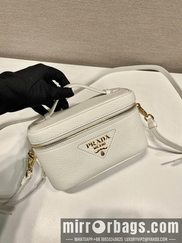 Prada Bags Prada 1BH202 18x11.5x7.5cm AP