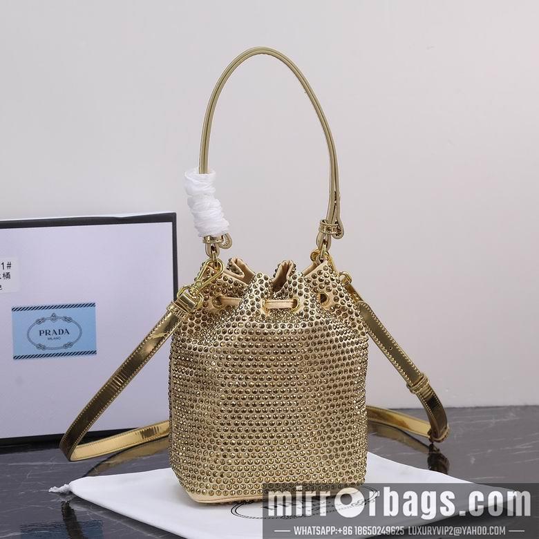 Prada Bags 1011 16X21X10cm XM 4colour