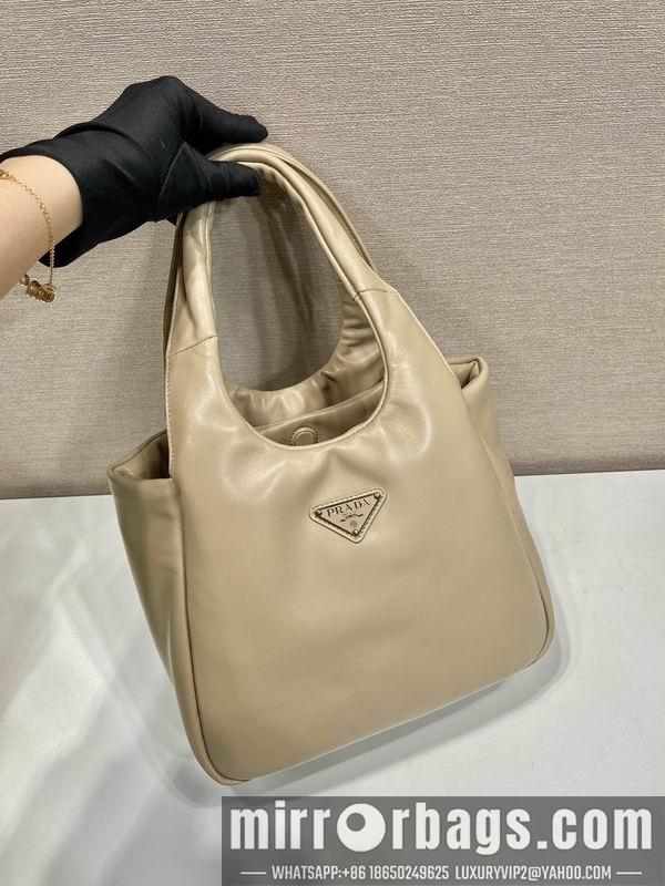Prada Bags Prada tote 1BG413 30x26x17cm AP