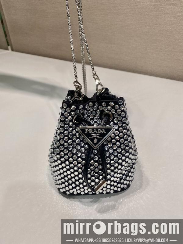 Prada Bags Prada 1NR016 10x12x7cm AP