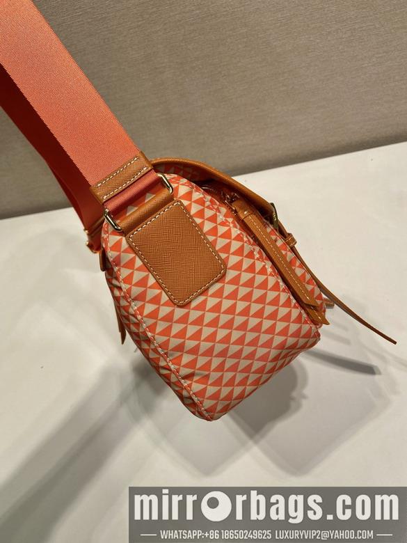 Prada Bags Prada 1BD383 25x19.5x11cm AP2