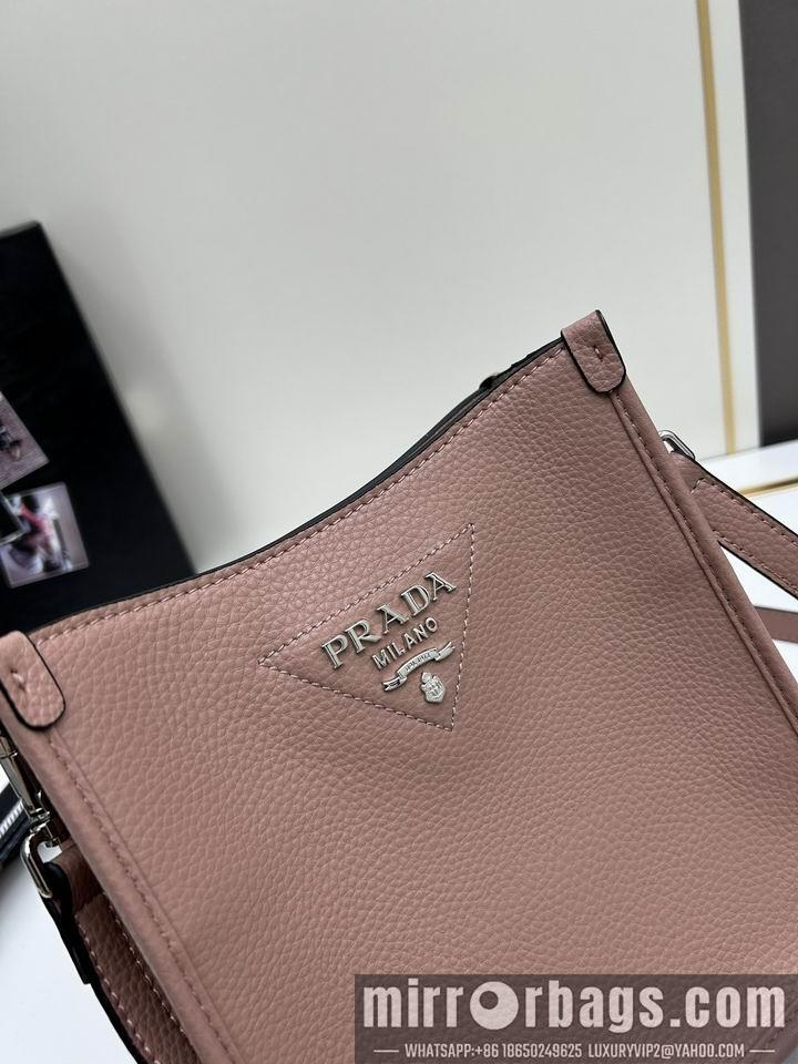 Prada Bags Prada 1BC073 20x19x6cm jj2
