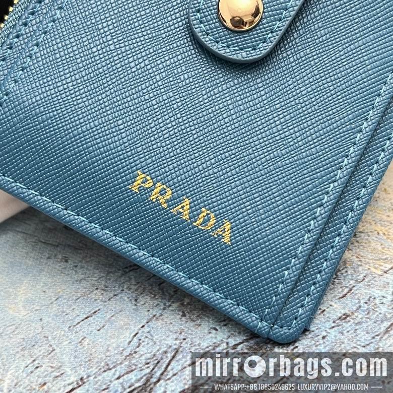 Prada Bags 7012 YG-2