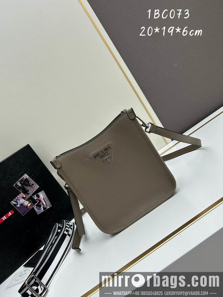 Prada Bags Prada 1BC073 20x19x6cm jj1