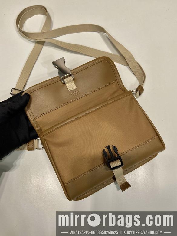 Prada Bags Prada 2ZH108 18x14x3cm AP1