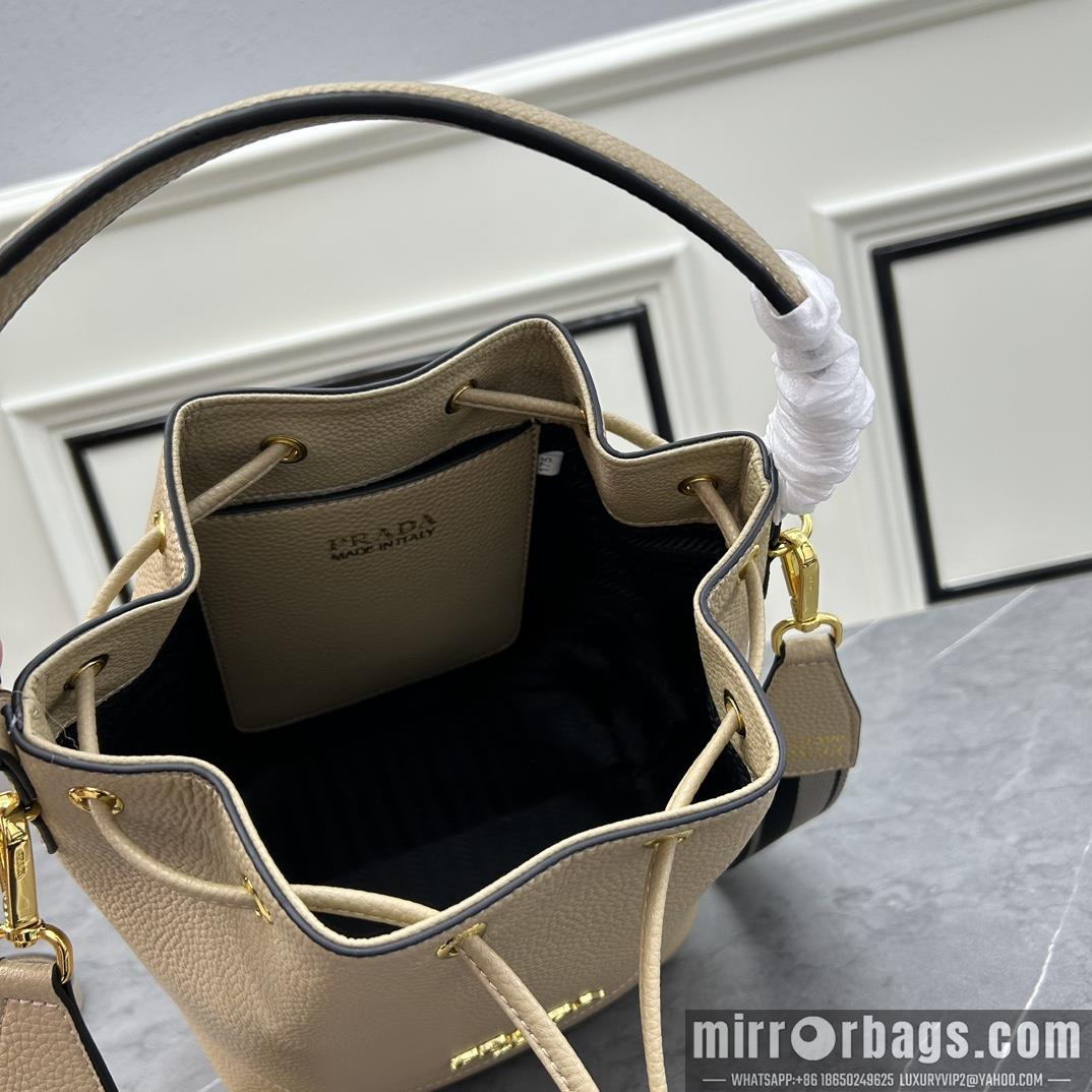 Prada Bags Prada 2090 21x25x15cm ww4