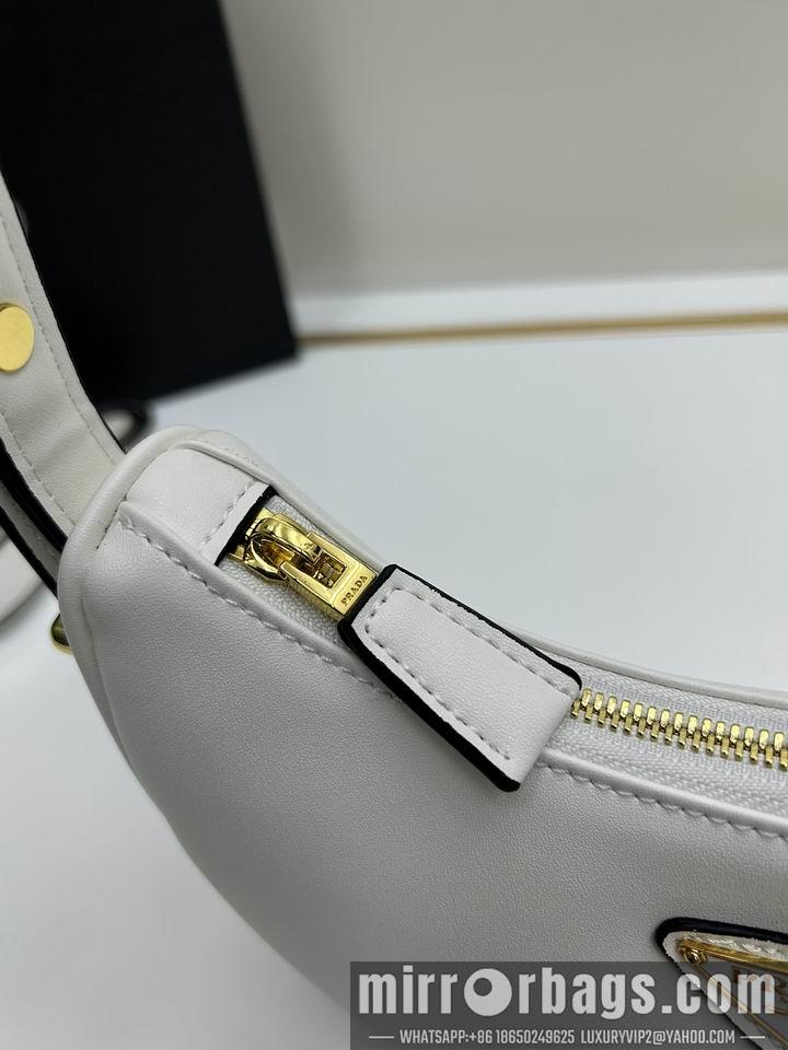 Prada Bags Prada 1BH913 23x14.5x7.5cm jj2