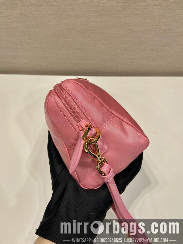 Prada Bags Prada 1NS693 20x11.5x9cm AP4