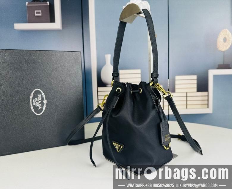 Prada Bags 067 23X18X10cm XMY 3colour