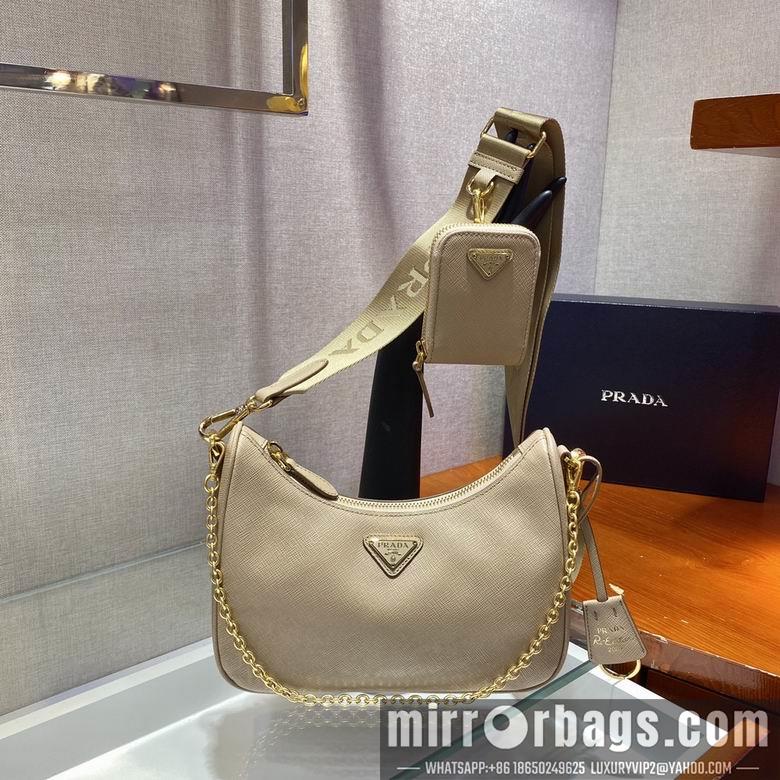 Prada Bags Re-Edition AP1BH204 23X17X6.5