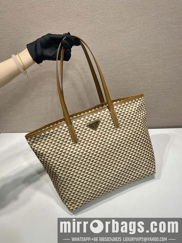 Prada Bags Prada 1BD552 33x29x14cm AP
