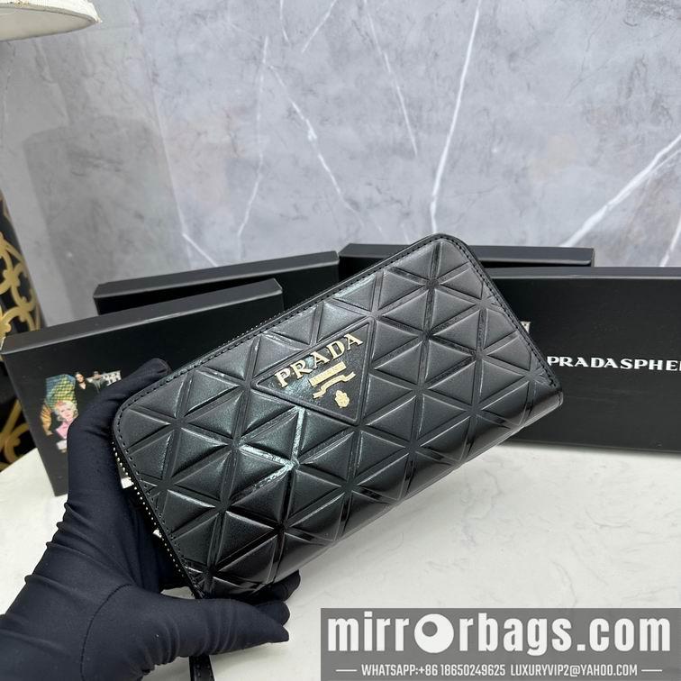 Prada Bags Prada ML201 19x10x2.5cm zy2色