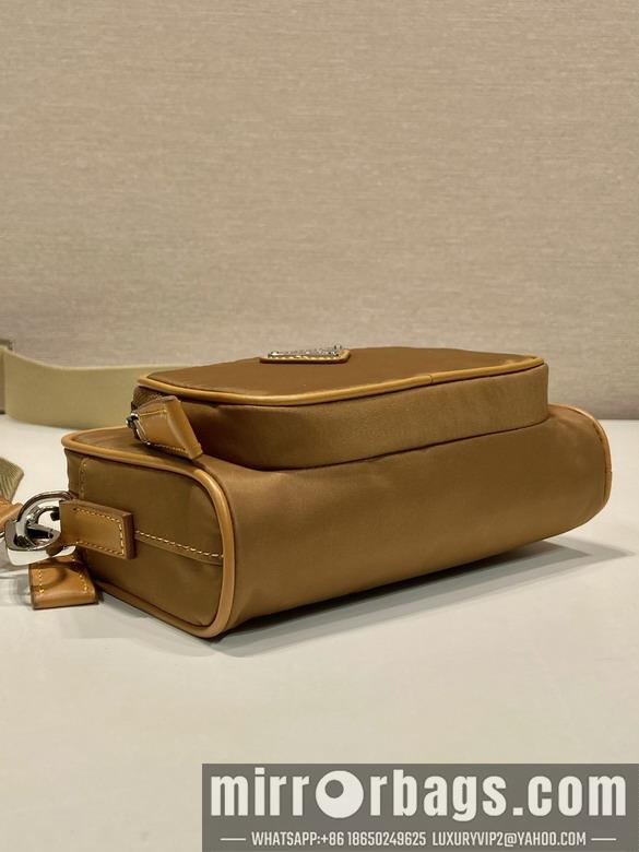 Prada Bags Prada 2VH172 18x11.5x5cm AP1