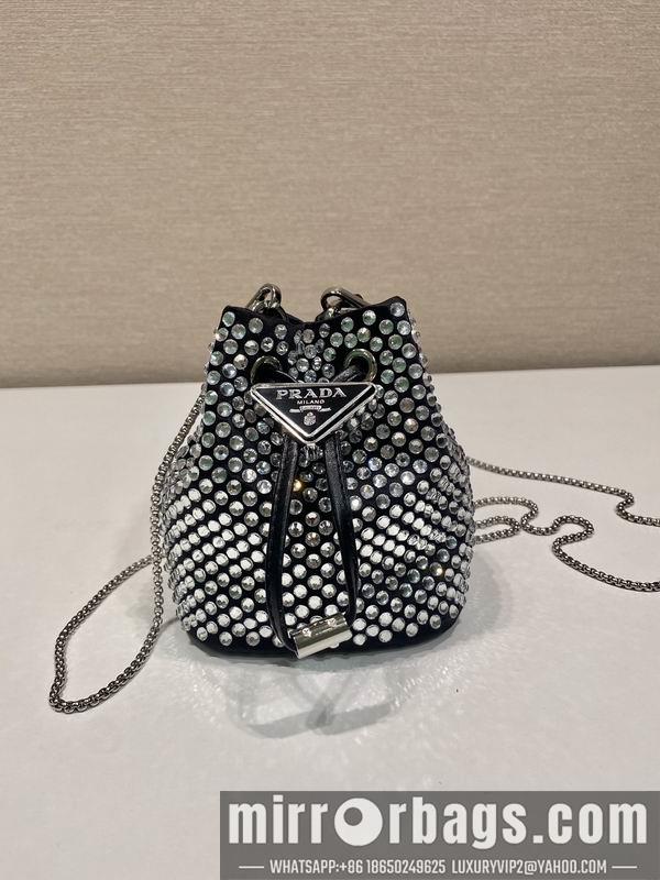 Prada Bags Prada 1NR016 10x12x7cm AP